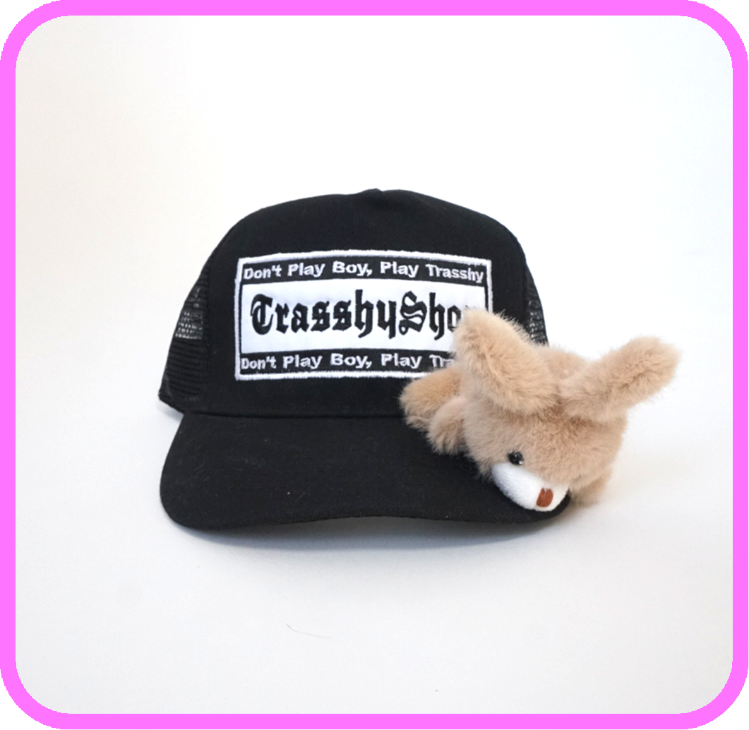BlackTruckerToyCap